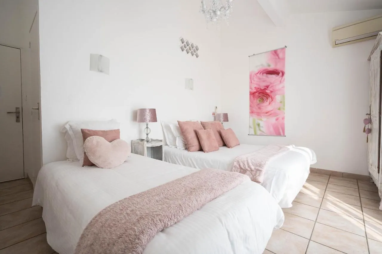 Hotel Le Mediterranee Hyeres 2*,
