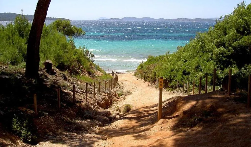 Hotel Le Mediterranee Hyeres 2*,