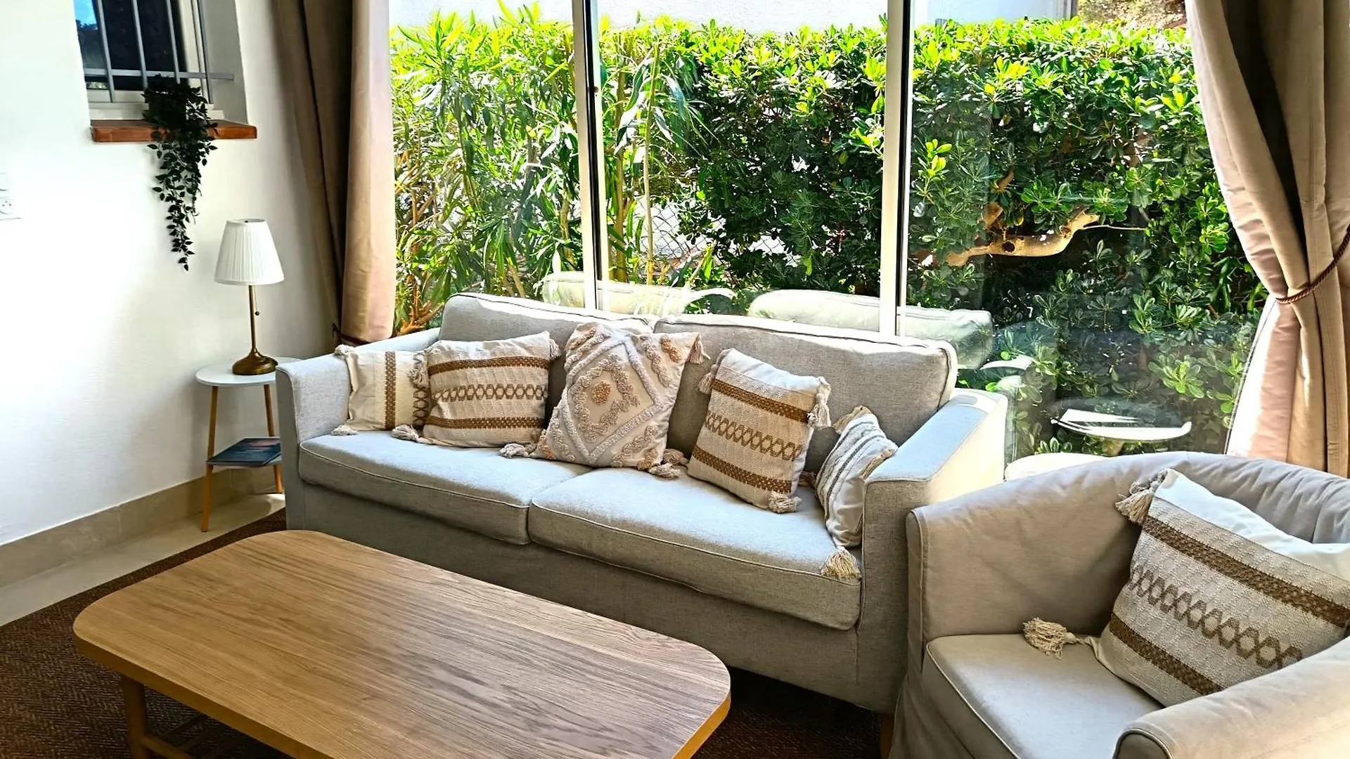 Hotel Le Mediterranee Hyeres 2*,
