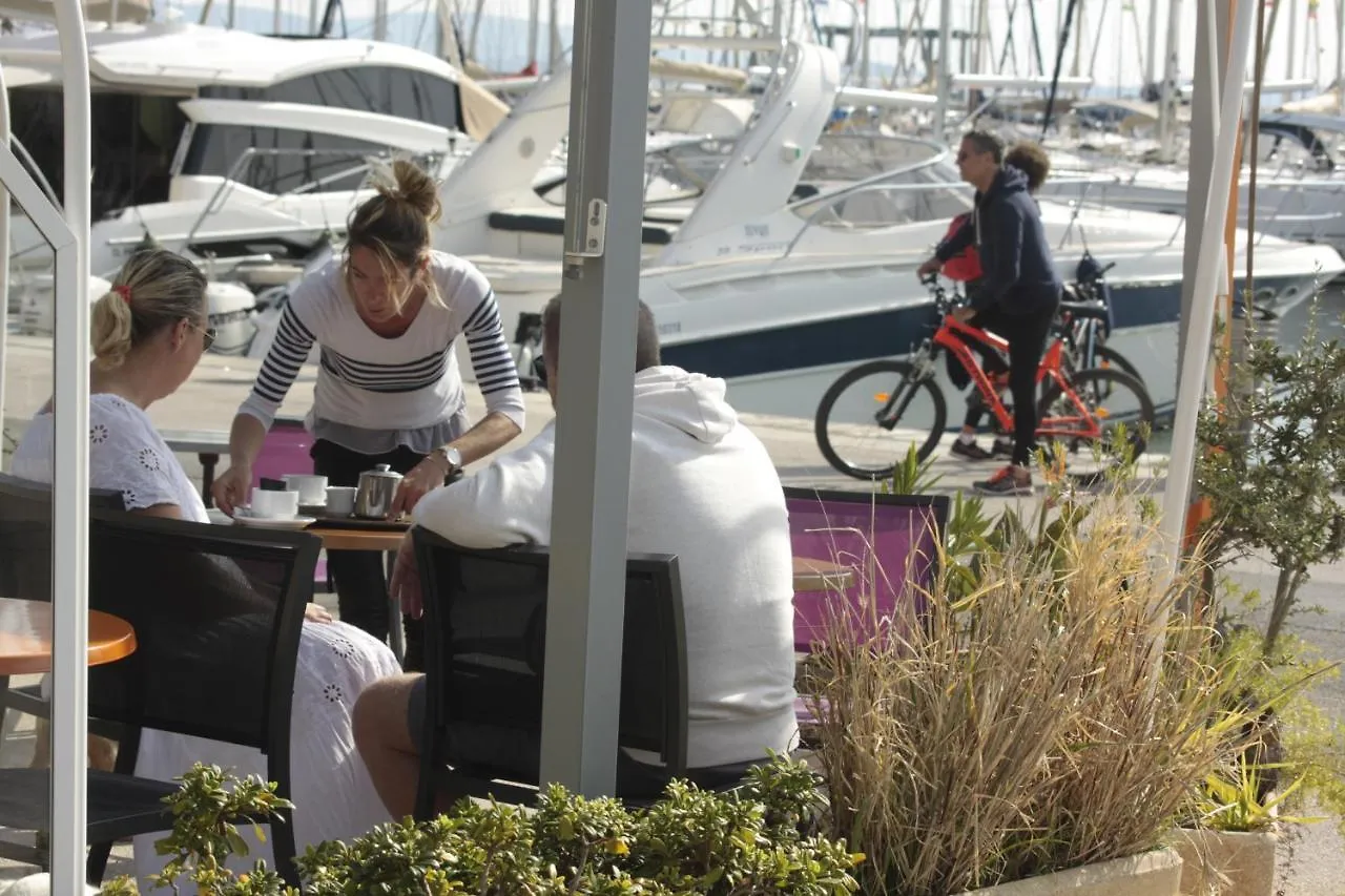 Hotel Le Mediterranee Hyères